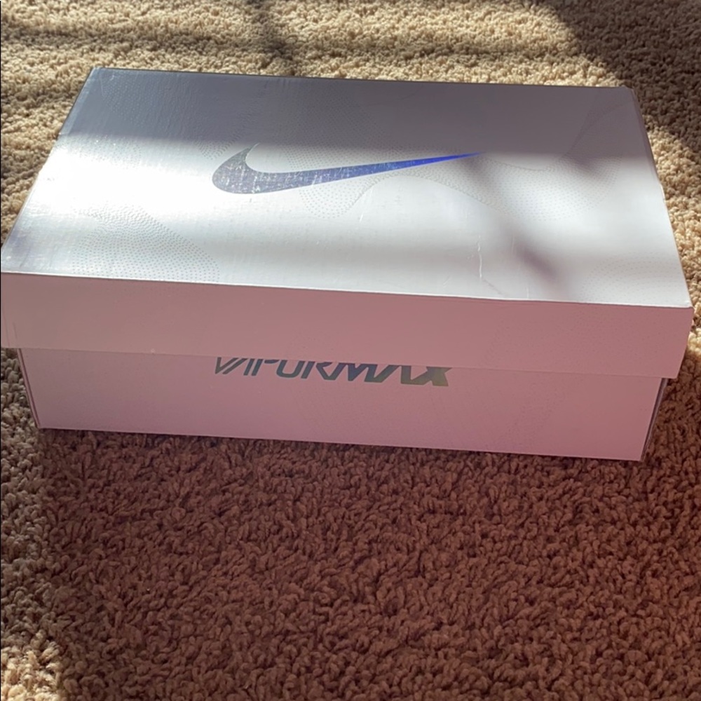 Women’s vapor air max box